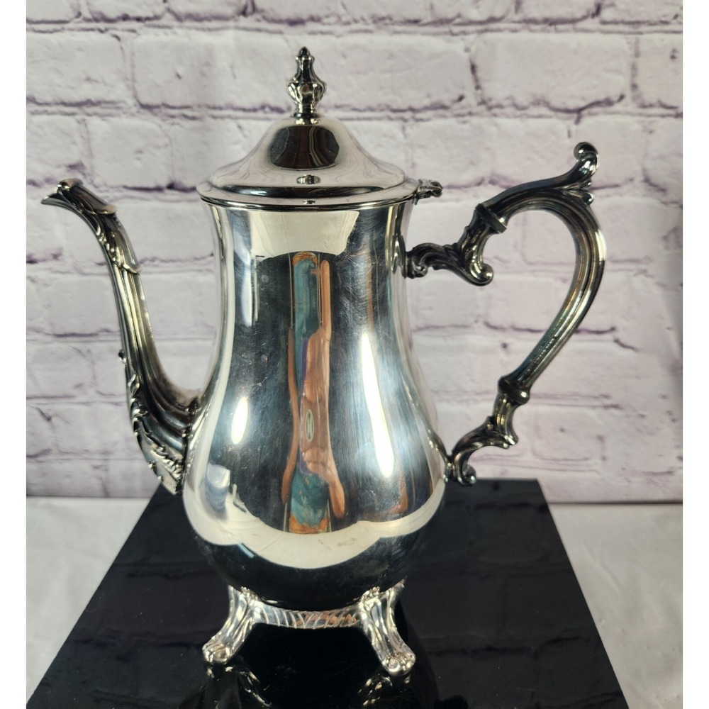 I.S.Co International Silver Company Coffee Teapot Victorian Legs Stunning Patina